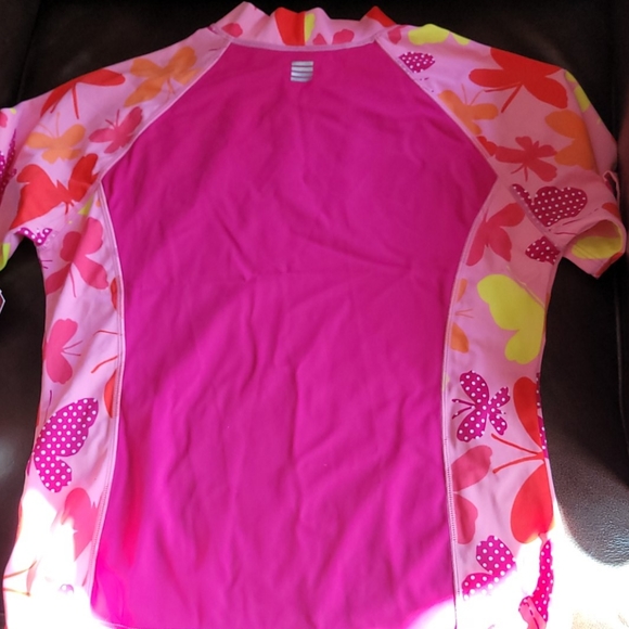 BNWT LANDS'END kids swim top. - Picture 8 of 8